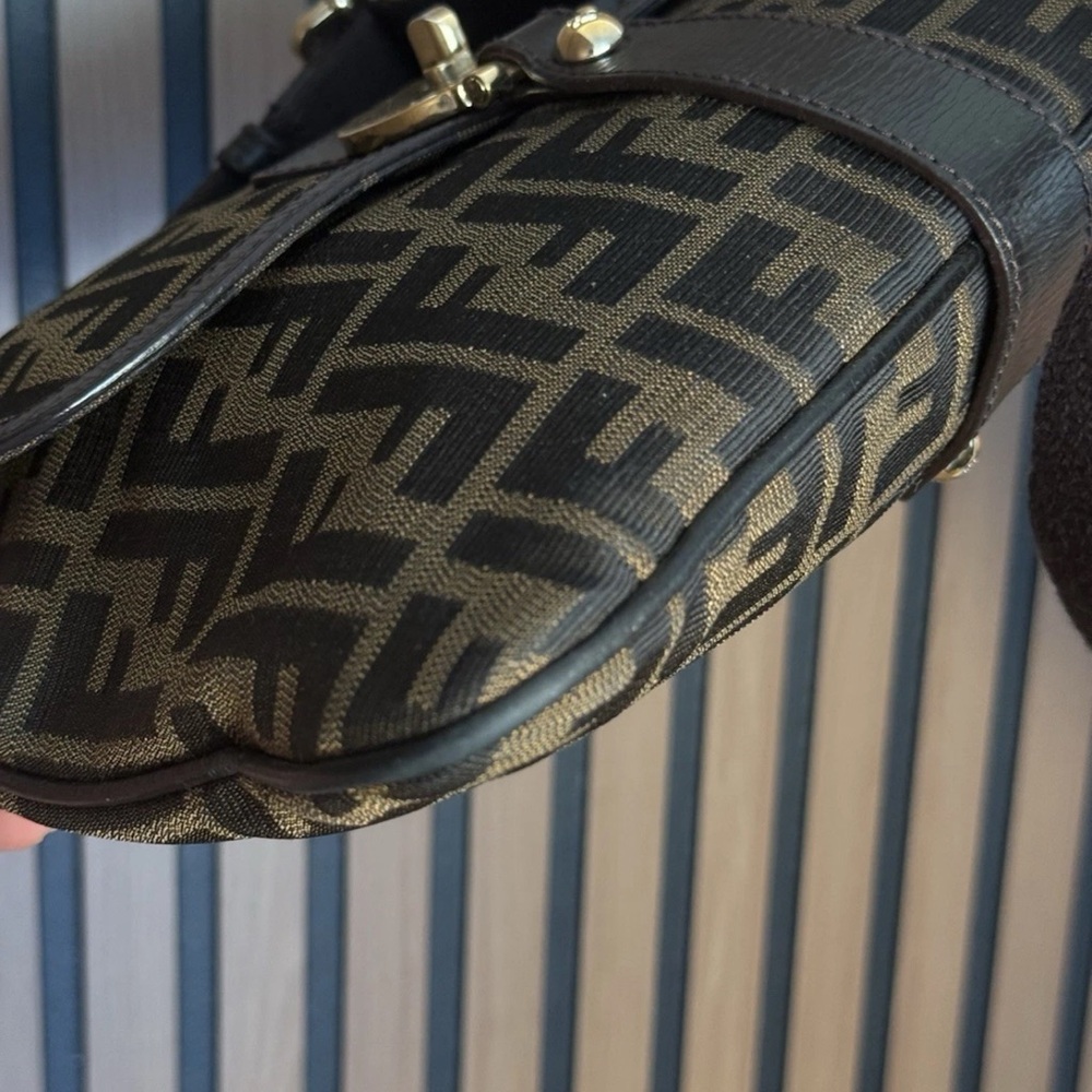 Fendi Chef Zip Crossbody Bag Zucca Canvas - Picture 7 of 11